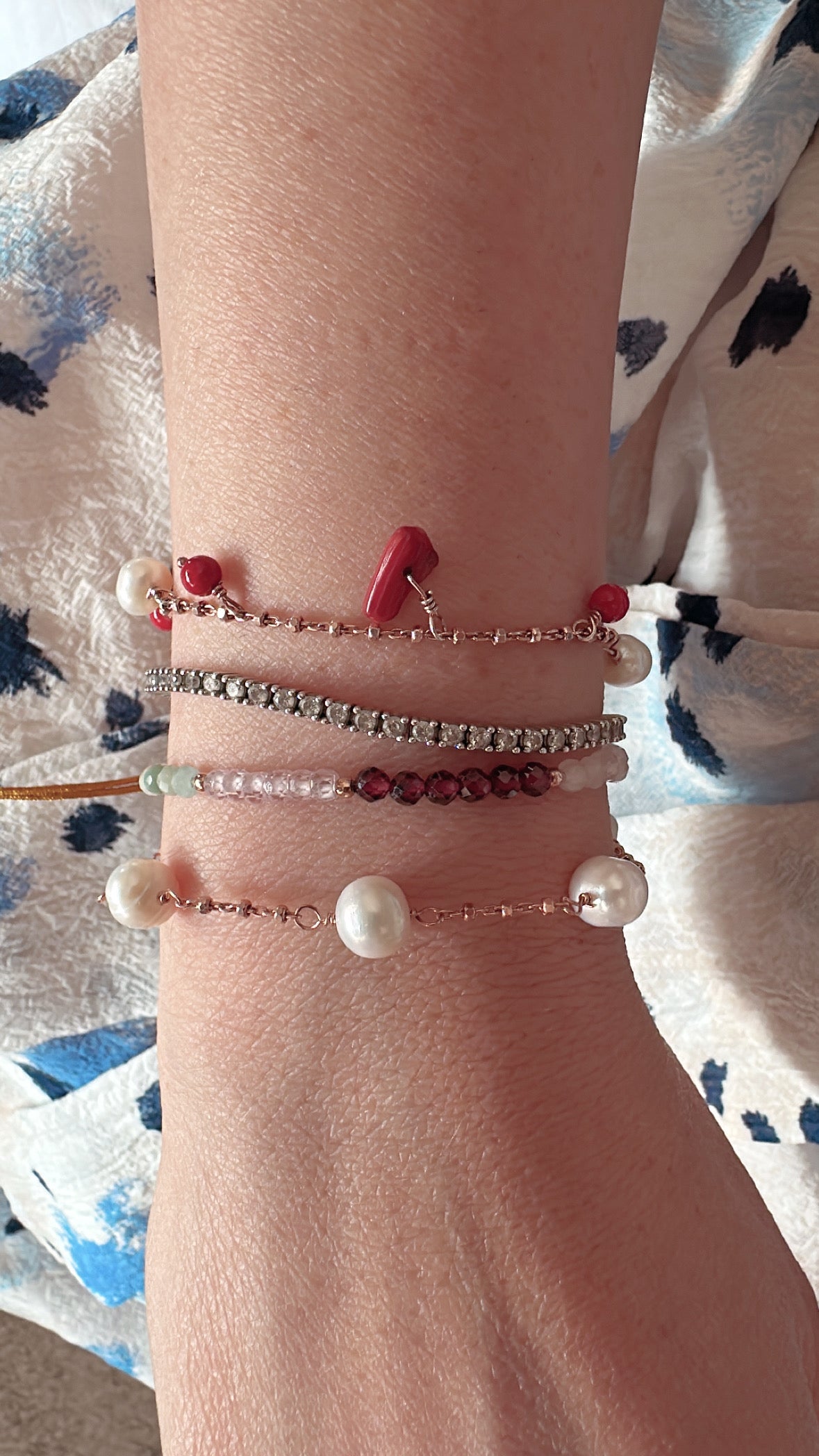 BRACCIALE CATENA RONDELLE DIAMANTATE ALTERNATA DA PERLE BIANCHE POTATO