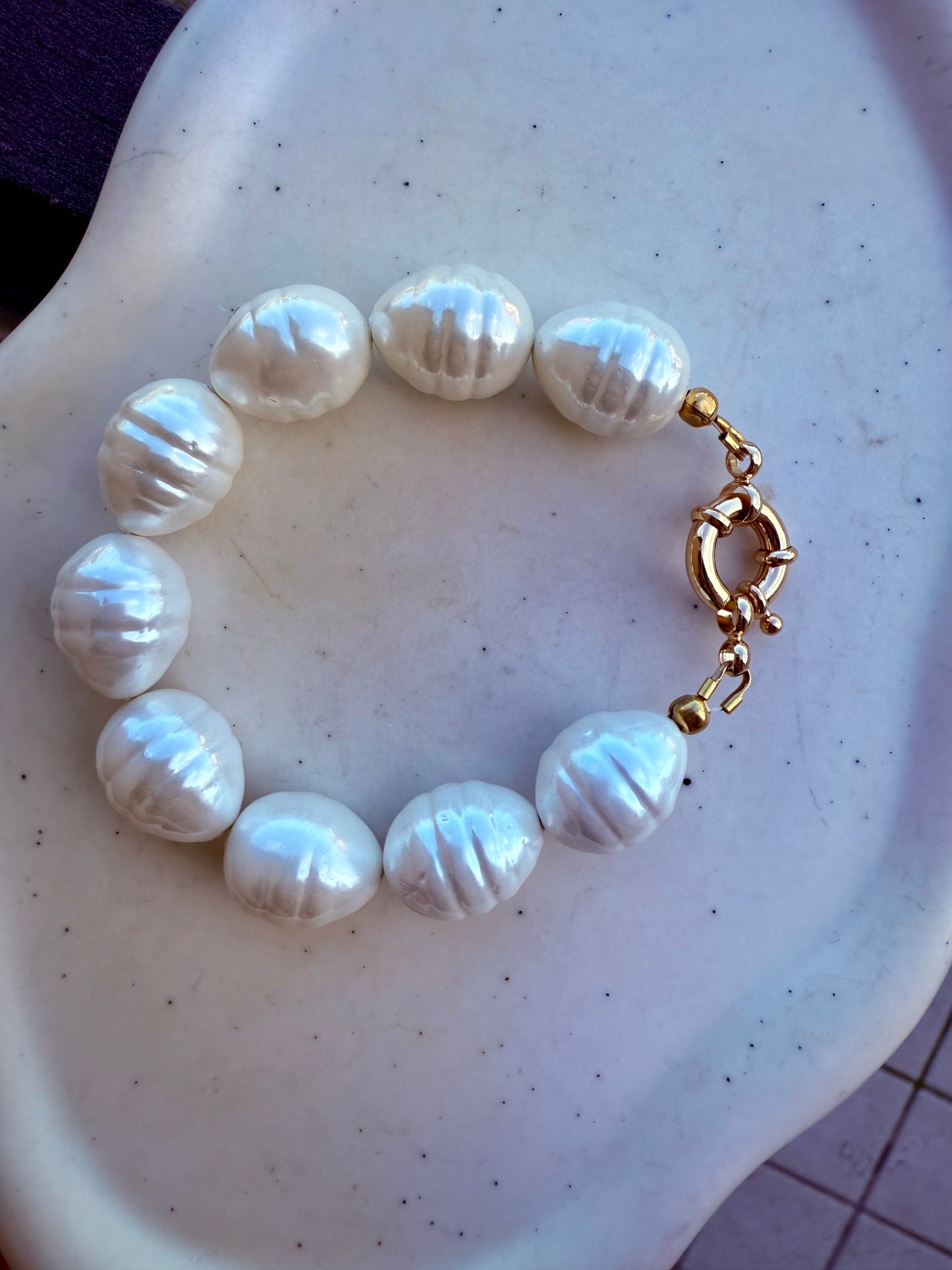 BRACCIALE CHIUSURA A MARINAIO CON MADREPERLA NUCLEOS