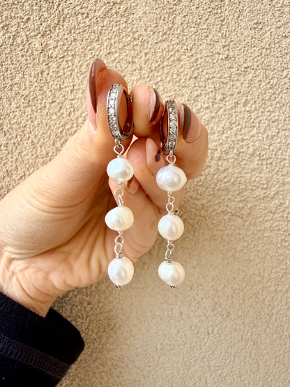 COPPIA ORECCHINI CERCHIETTO ZIRCONI E PERLE PENDENTI