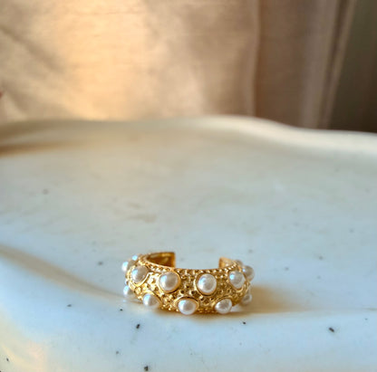 EARCUFF PUNTINATO CON PERLE 15mm