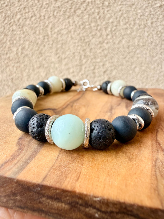 BRACCIALE CON LAVA, DIASPRO ED ONICE