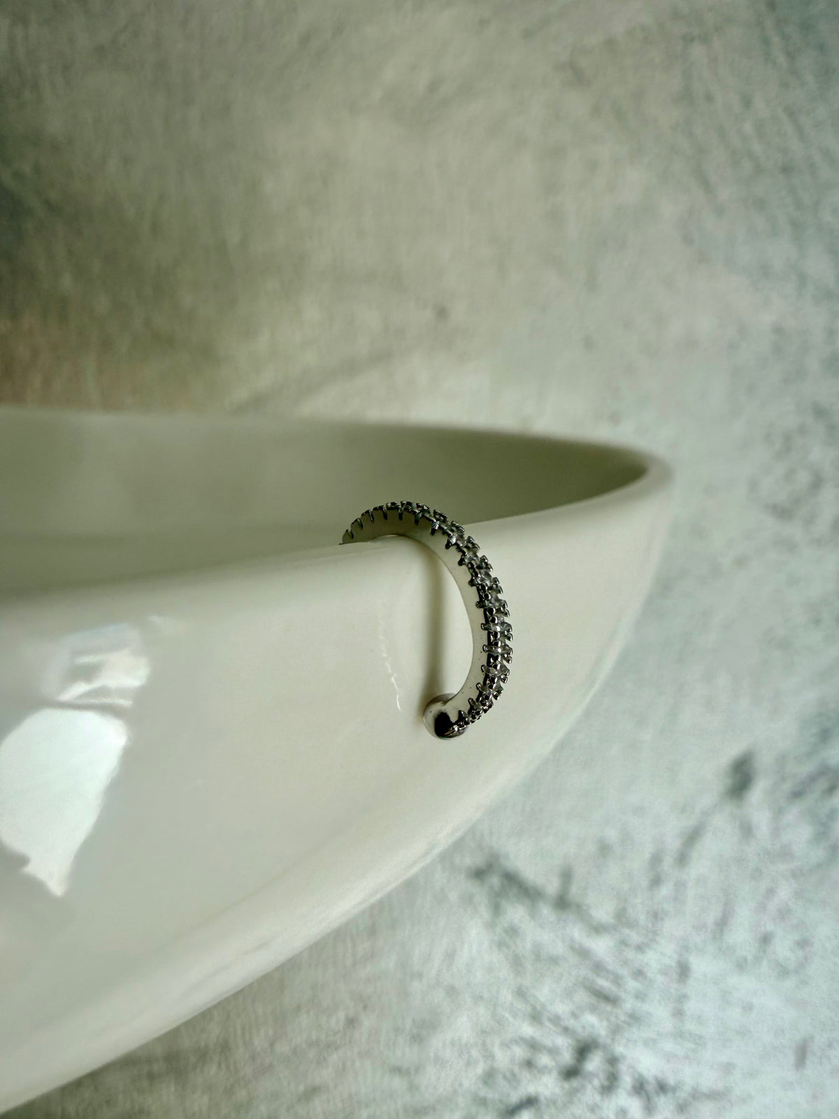 ORECCHINO EAR CUFF CON ZIRCONI BIANCHI