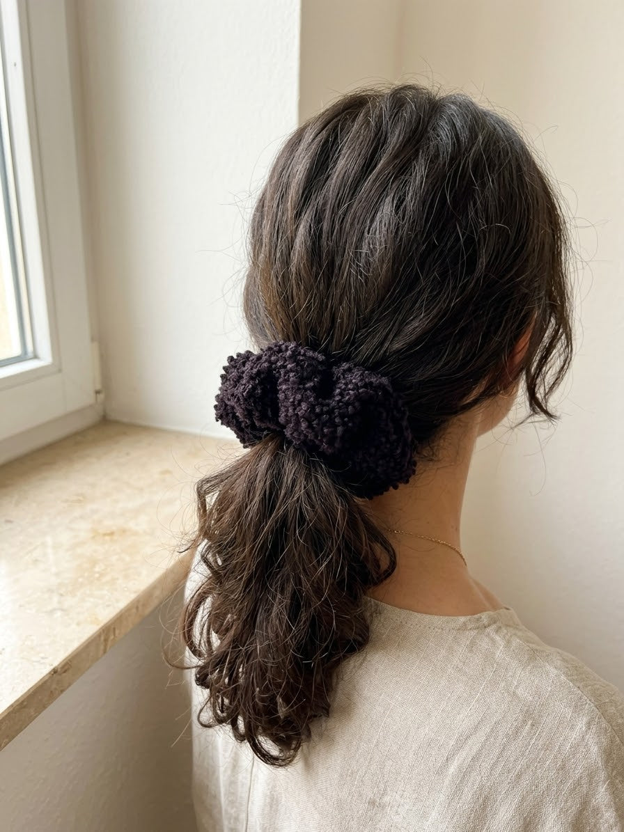 SCRUNCHIE PER CAPELLI IN TESSUTO BOUCLÉ NERO INTENSO
