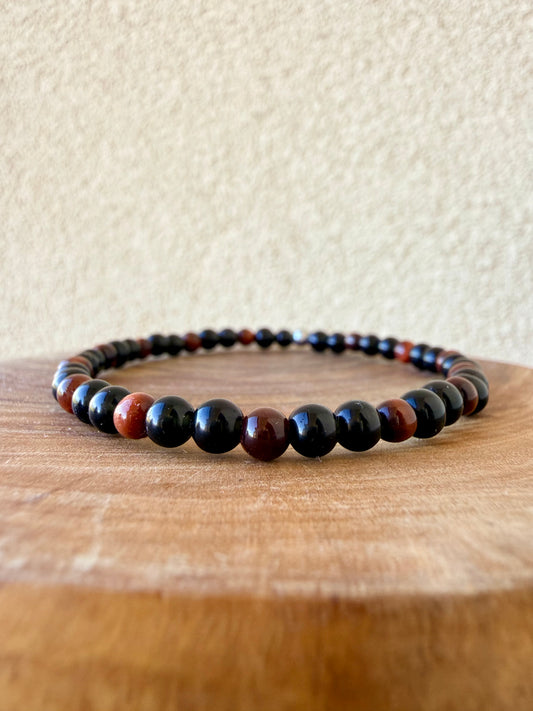 BRACCIALE UOMO CON PIETRE NATURALI DI OSSIDIANA NERA E OCCHIO DI TIGRE ROSSO