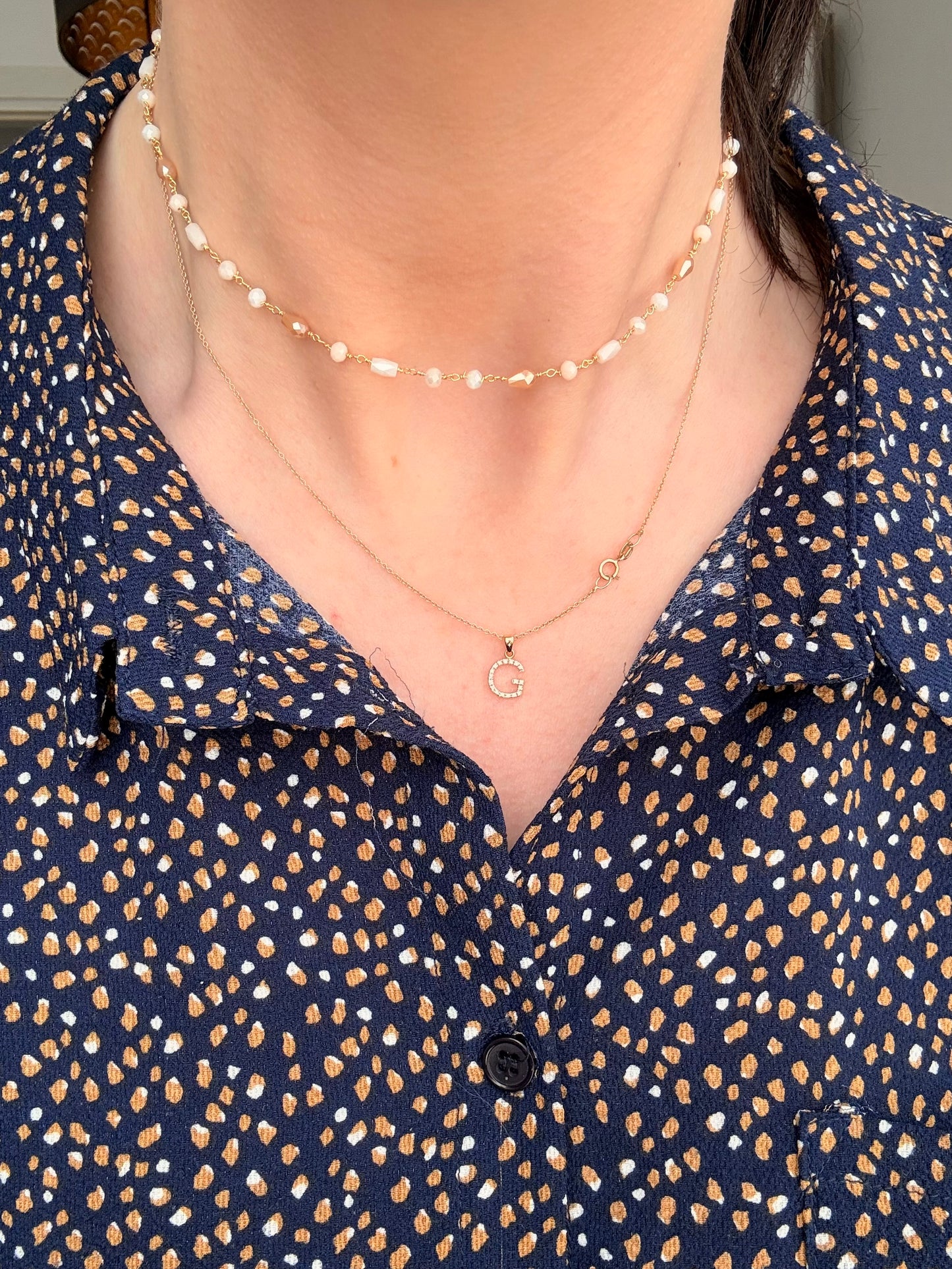 COLLANA ROSARIO CON PIETRE SINTETICHE COLOR BEIGE/PANNA