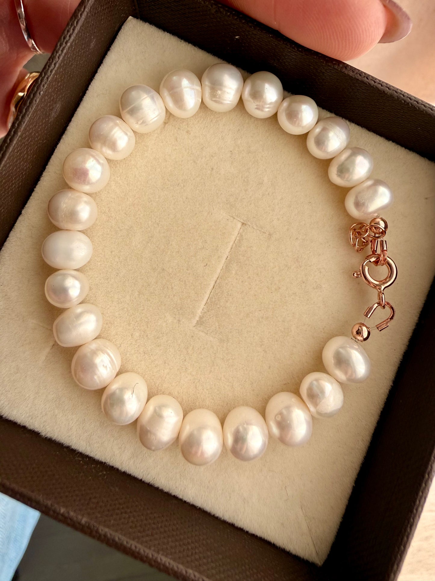 BRACCIALE PERLE POTATO DA 6-7mm