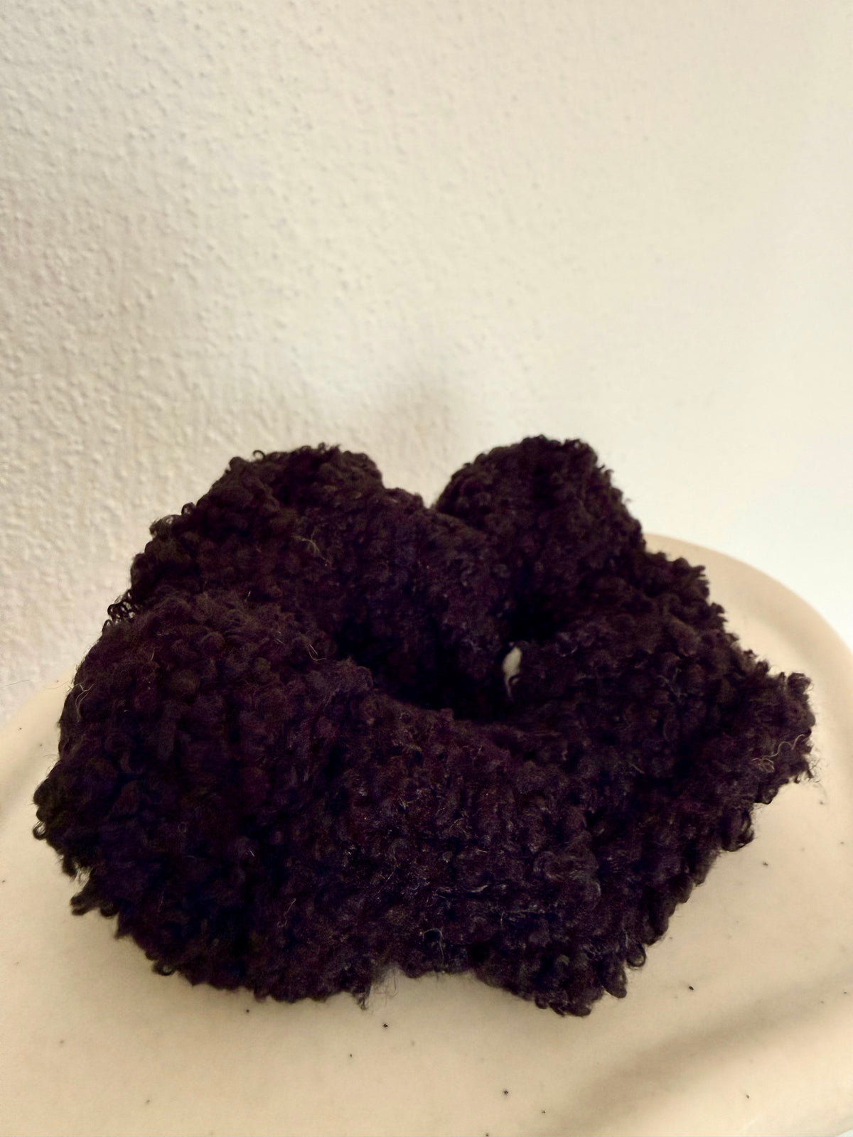 SCRUNCHIE PER CAPELLI IN TESSUTO BOUCLÉ NERO INTENSO