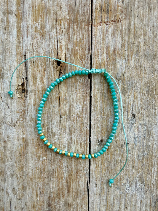 BRACCIALE CORDINO REGOLABILE MICRO CRISTALLI TURCHESI ALTERNATI A RONDELLE ORO