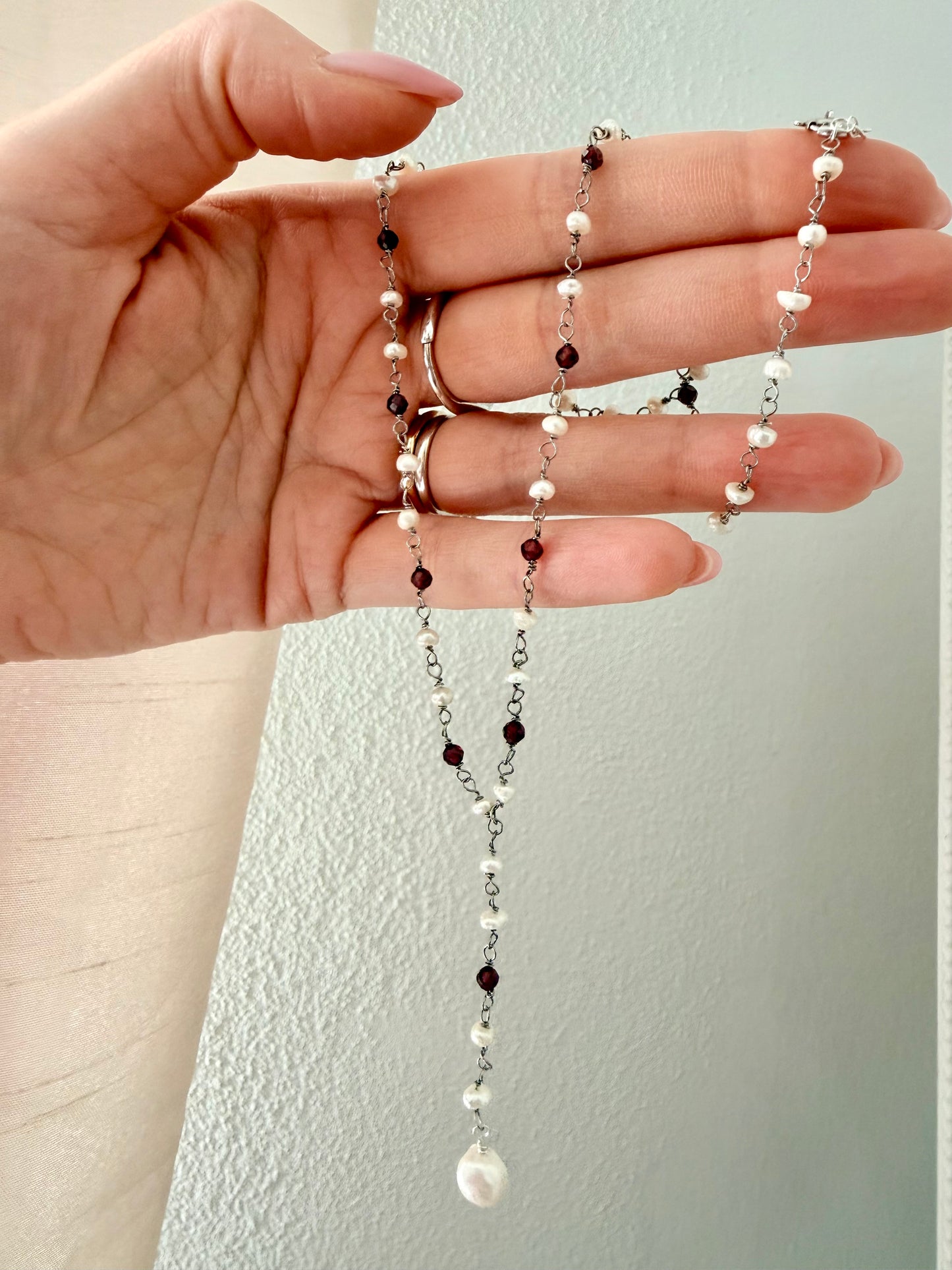 COLLANA ROSARIO RADO PERLE E GRANATO