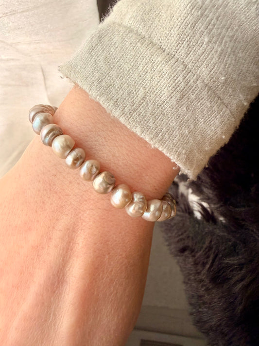 BRACCIALE DI PERLE IRREGOLARI ARGENTO/LILLA