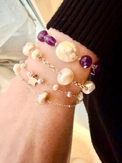 BRACCIALE CATENA RONDELLE IN ARGENTO BIANCO ALTERNATA DA PERLE SASSETTO BIANCHE E GRIGIE
