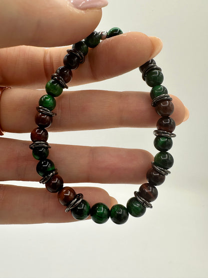 BRACCIALE UOMO CON OCCHIO DI TIGRE VERDE E ROSSO