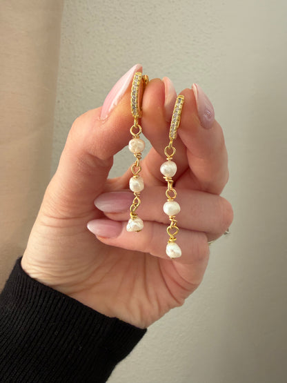 COPPIA ORECCHINI CERCHIETTO ZIRCONI E PERLE PENDENTI