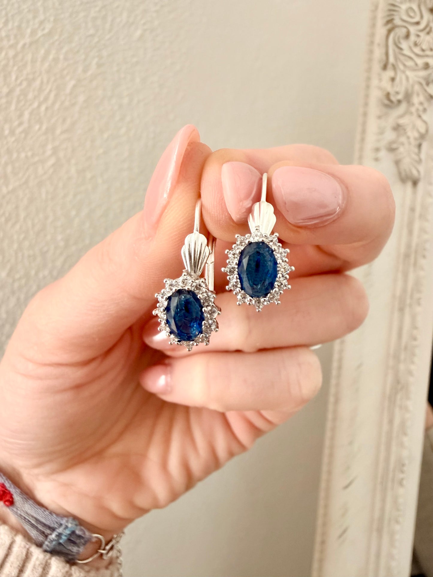 ORECCHINI MARGHERITA CON MONACHELLA A CONCHIGLIA