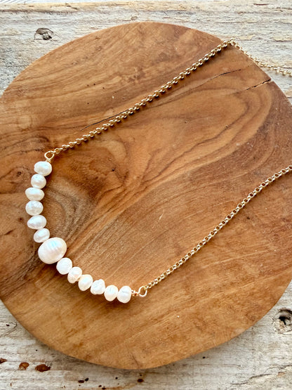 COLLANA CATENA ROLÓ E MEZZA LUNA DI PERLE