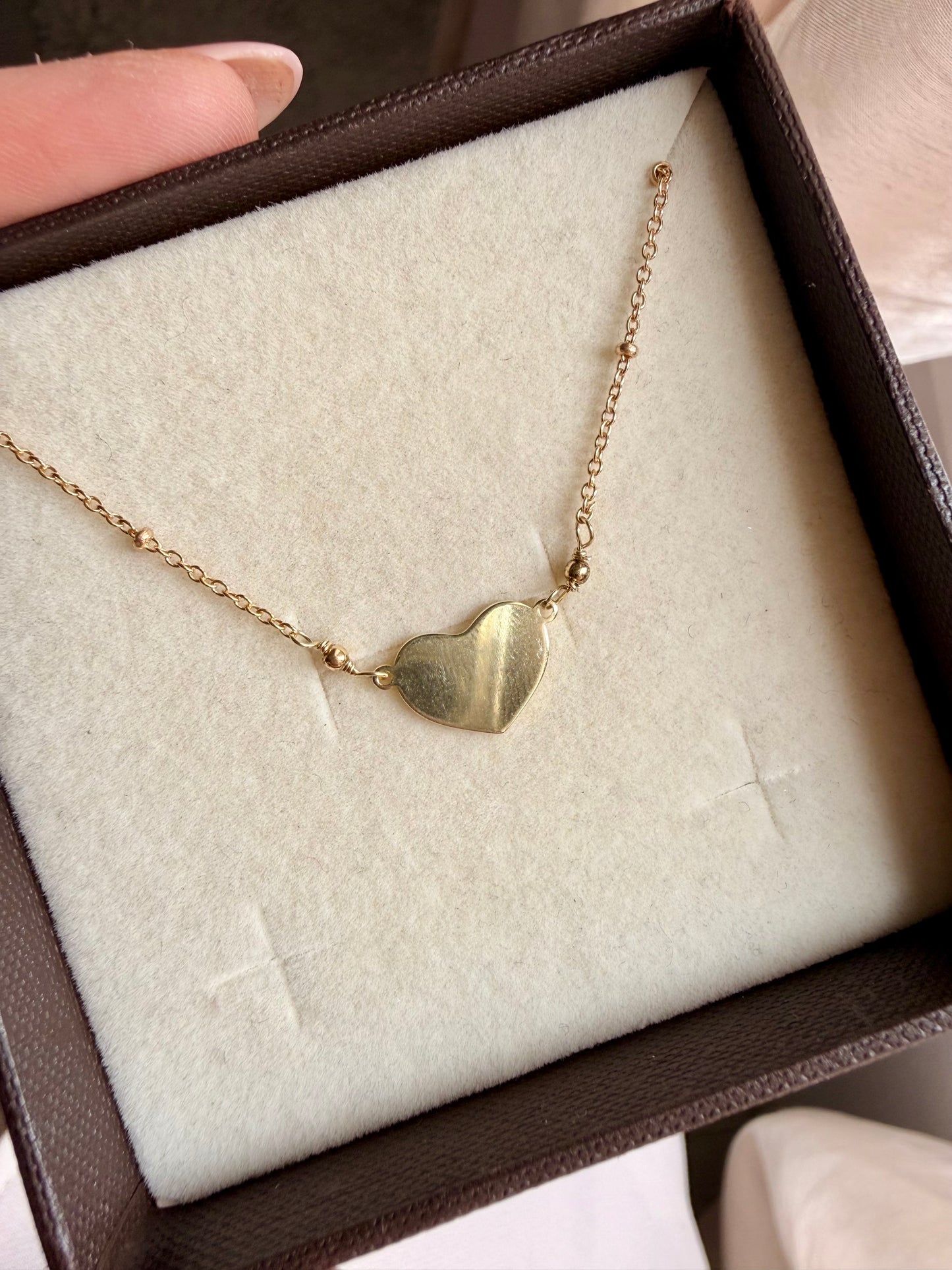 COLLANA CATENA RONDELLE CON CUORE PIENO CENTRALE